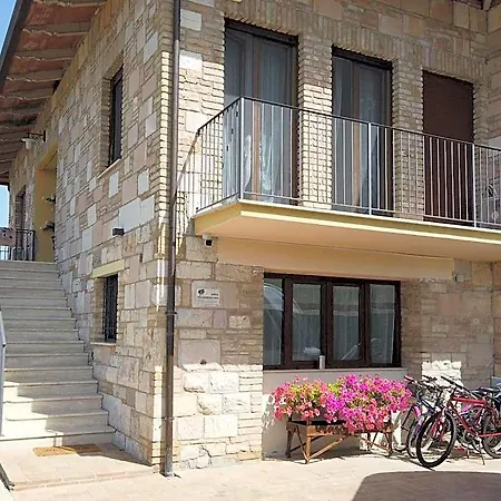 Le Querce Di Mamre Bed & Breakfast 3*